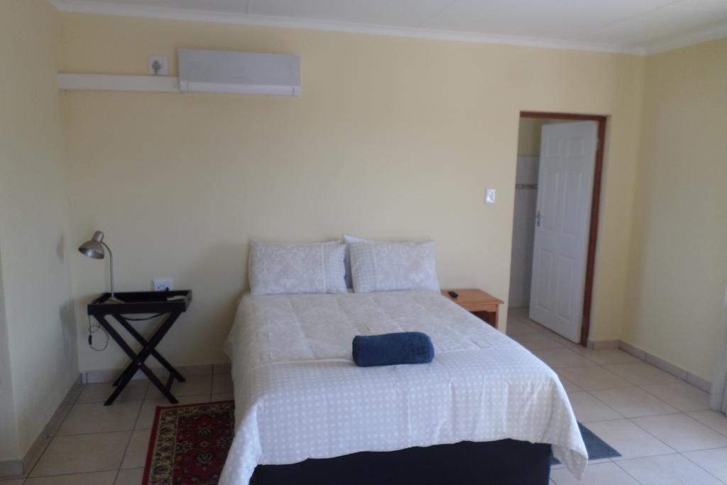 Country Link Guest Lodge Komatipoort Eksteriør billede