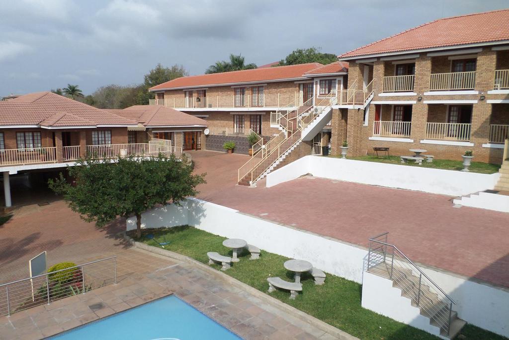 Country Link Guest Lodge Komatipoort Eksteriør billede