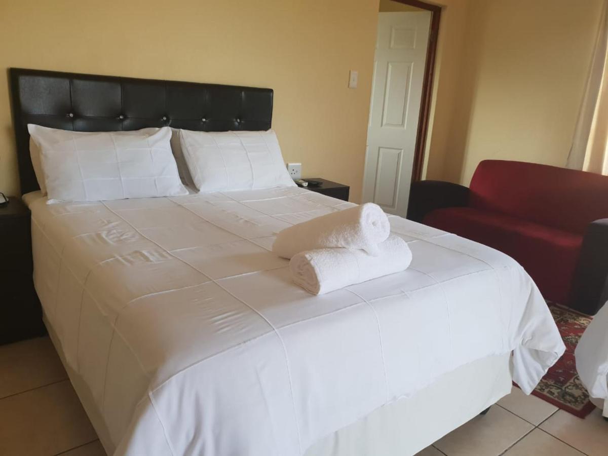Country Link Guest Lodge Komatipoort Eksteriør billede